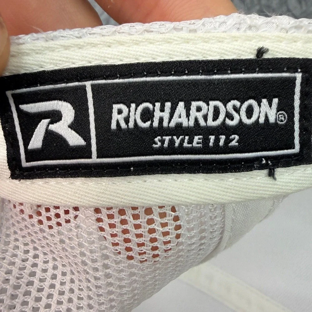 Richardson 112 trucker